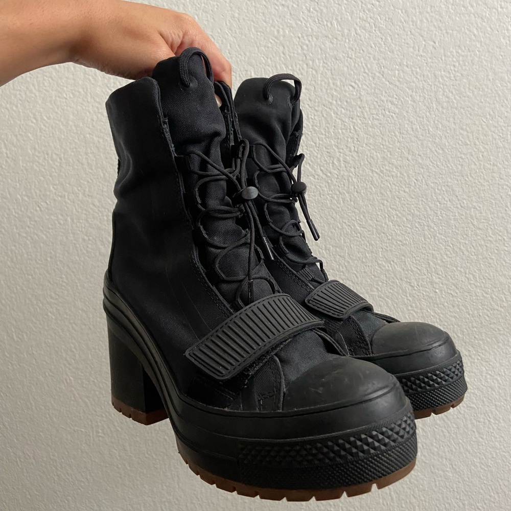Converse combat boots